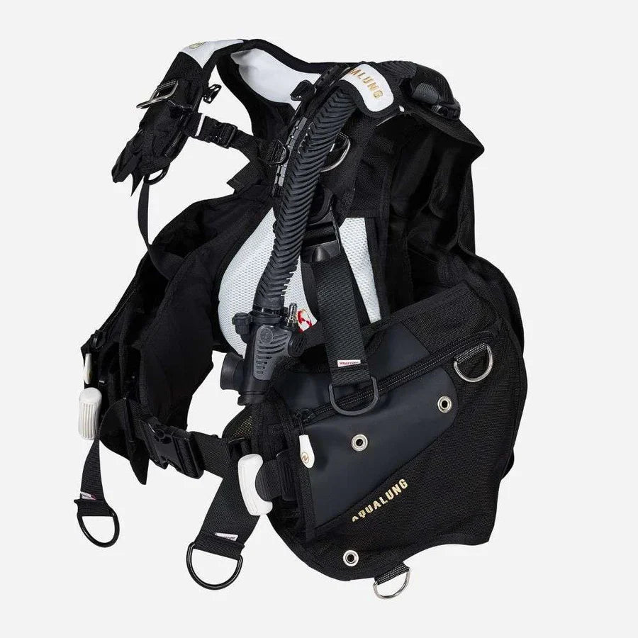 Axiom BCD – Women’s Product Photo