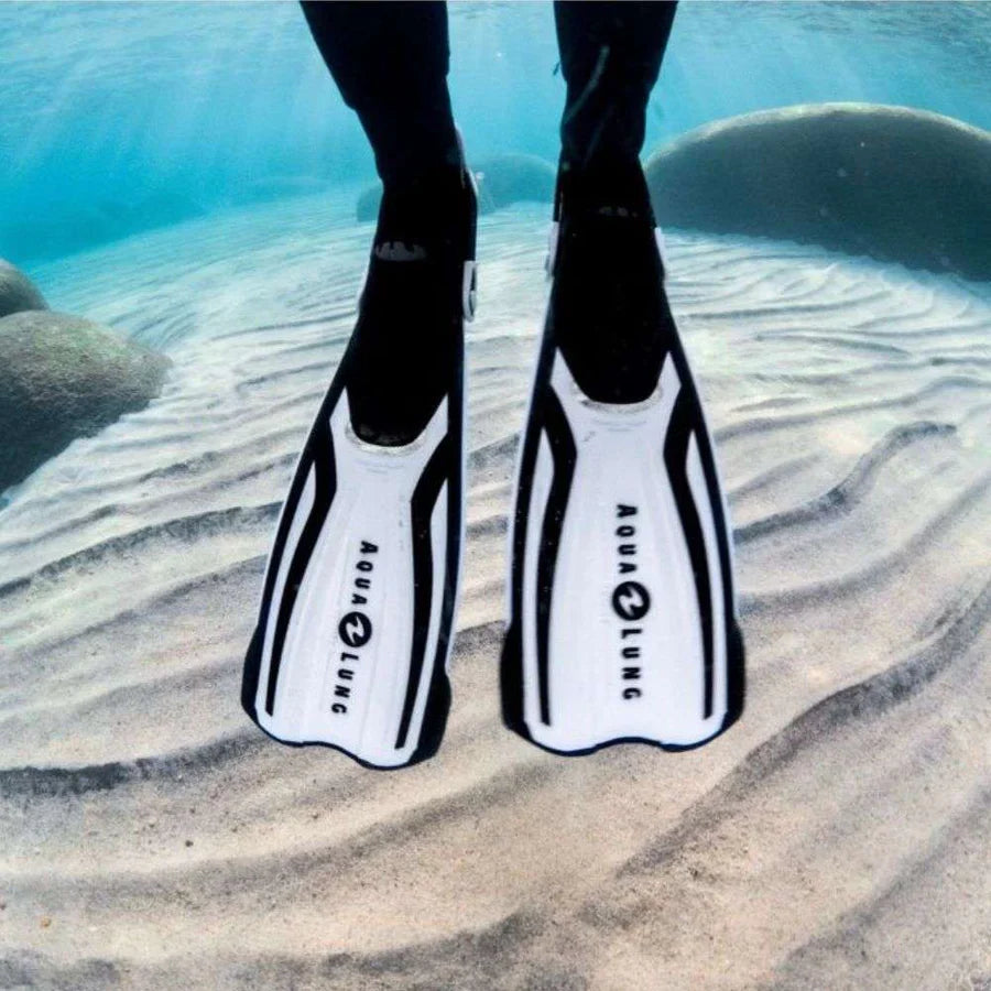 Amika Fins for Lightweight Comfort and Easy Kicking Product Photo