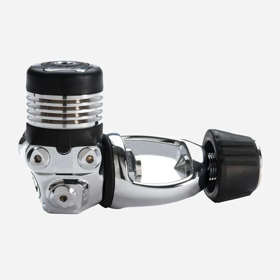 LEG3ND ELITE Regulator Product Photo