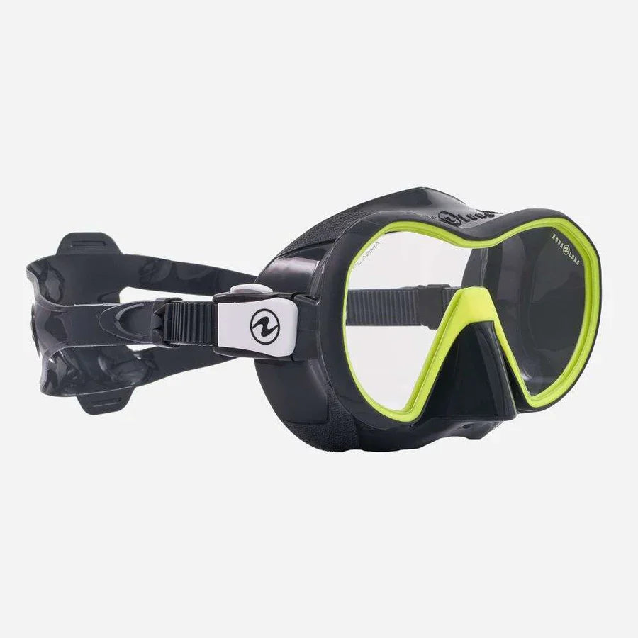 Plazma Dive Mask for Lightweight Comfort and Clear Vision Product Photo