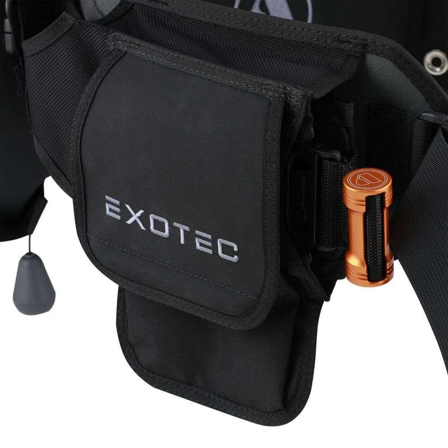 Apeks Exotec BCD Hybrid Back Inflation Scuba System Product Photo