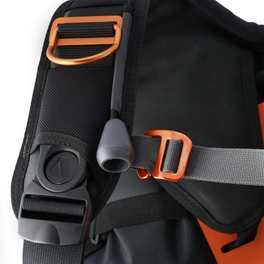 Apeks Exotec BCD Hybrid Back Inflation Scuba System Product Photo
