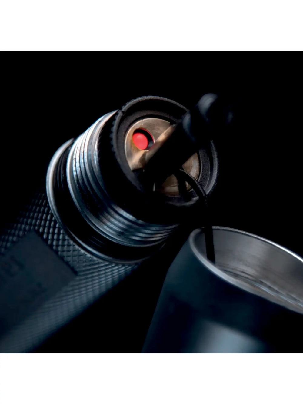 Torch EOS 5LRZ – 520 Lumen Zoom Dive Torch Product Photo