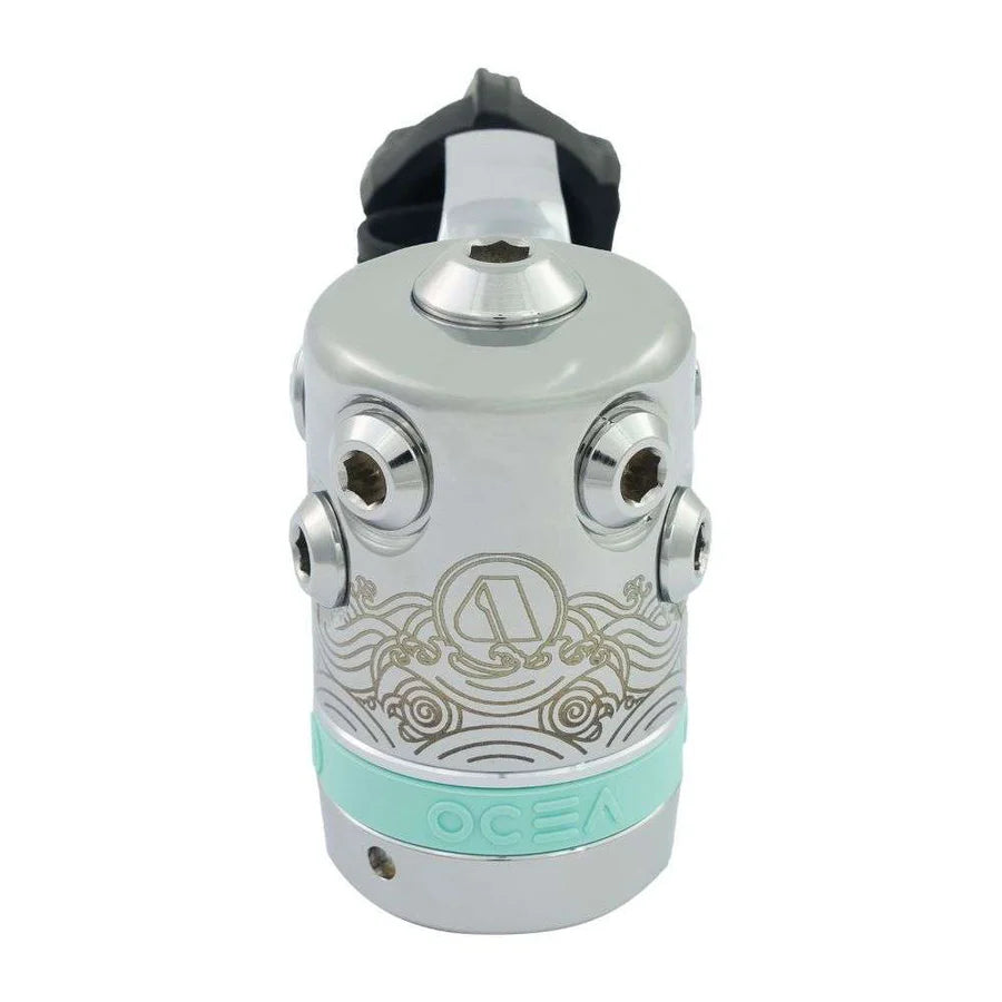 XL4 OCEA Regulator DIN Lightweight Cold Water Performance Product Photo